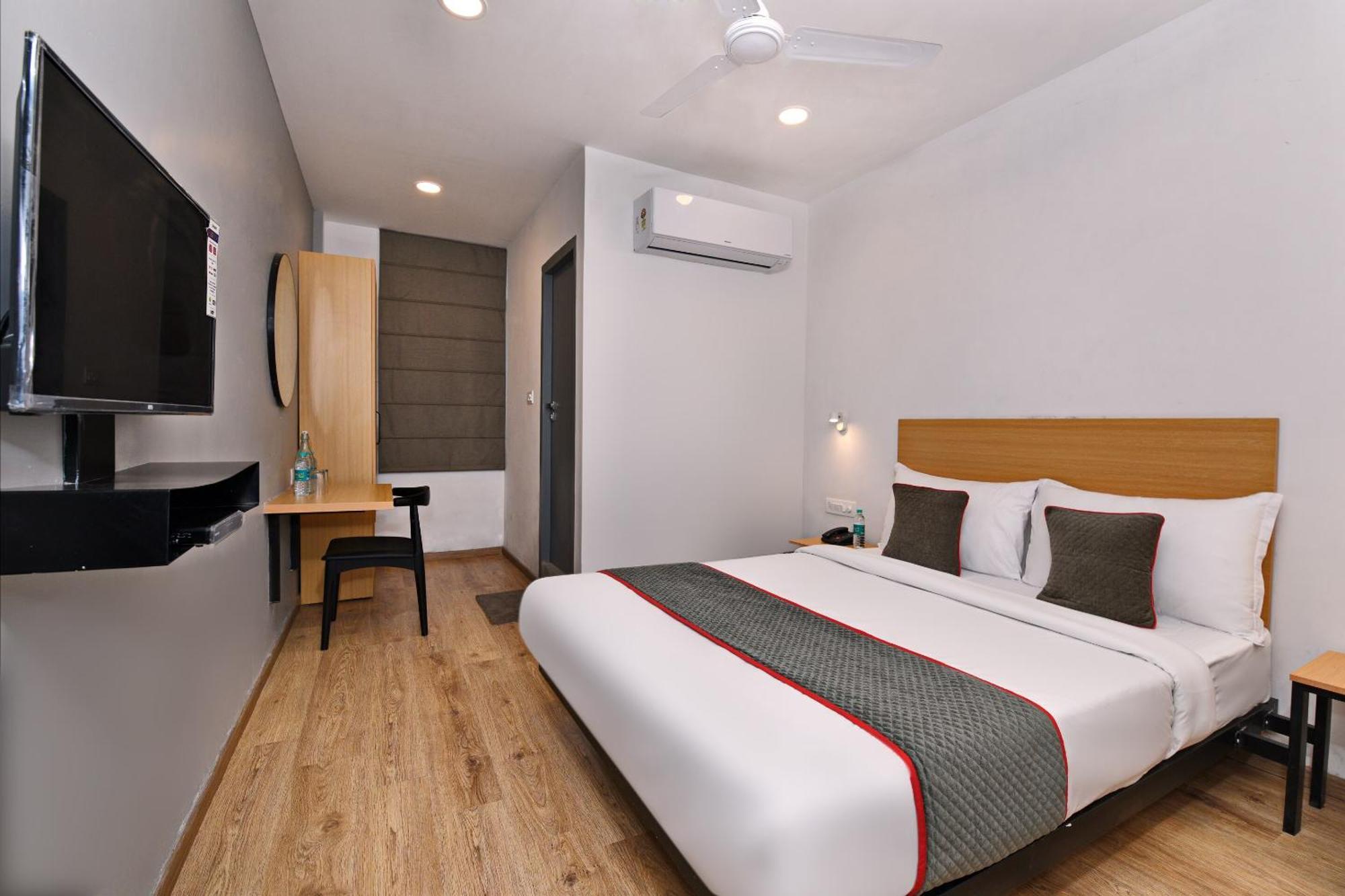 Townhouse Function Inn Near Chaudhary Charan Singh International Airport Lucknow Exterior photo
