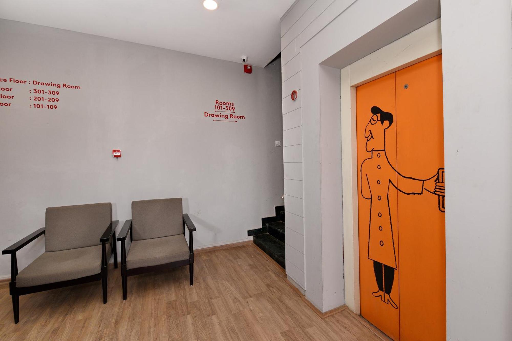Townhouse Function Inn Near Chaudhary Charan Singh International Airport Lucknow Exterior photo